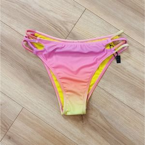 NEW XOXO Ombre‎ Bikini Bottoms Size Medium